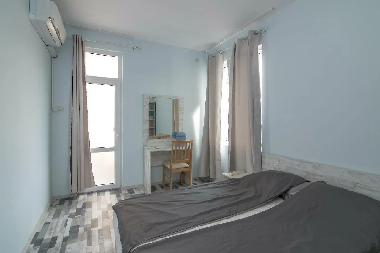 Zhakler - Top Center Apartment Opposite Starbucks Varna